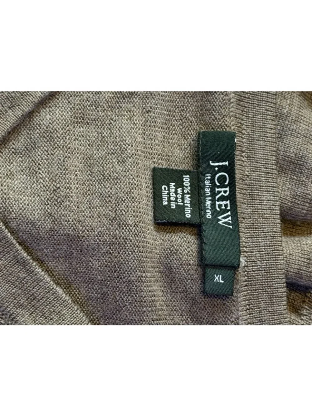 J. Crew Sweater 100% Merino Wool Camel V-Neck Sweater Men’s XL Preppy Capsule